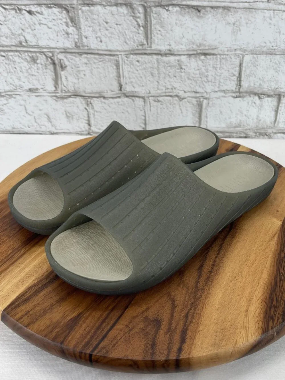 Camper Wabi Hamaca Mens 9/43 TPU Gray Slide Sandals 18338-026